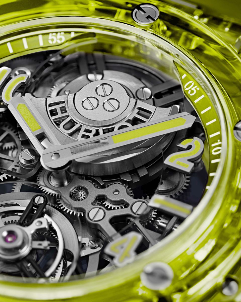 đồng hồ hublot #BigBangTourbillon Automatic now in Neon Yellow Saxem